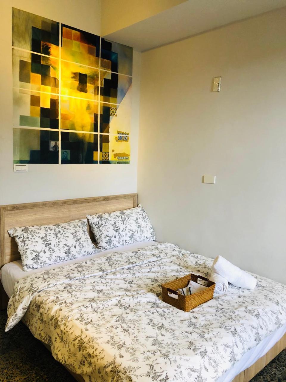 World Inn 窩二樓小客棧民宿 Hualien stad Exteriör bild